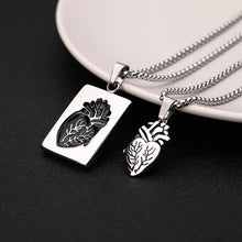 Load image into Gallery viewer, Unrivaled Hearts Necklace